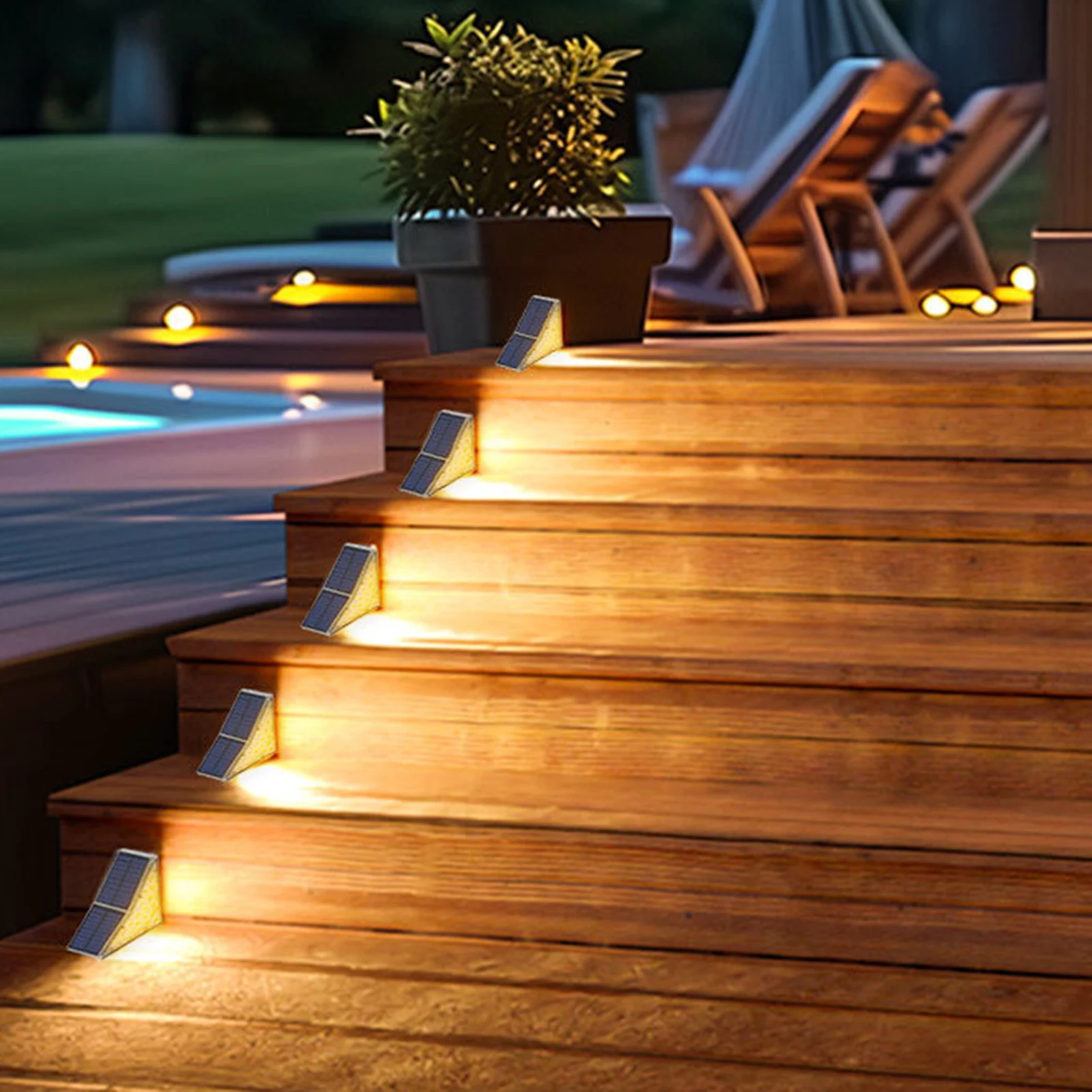โคมไฟโซลาร์เซลล์ LED แสงสีขาวอบอุ่น สำหรับตกแต่งบันได สวน และลานบ้าน กันน้ำ 1/2 ชิ้น