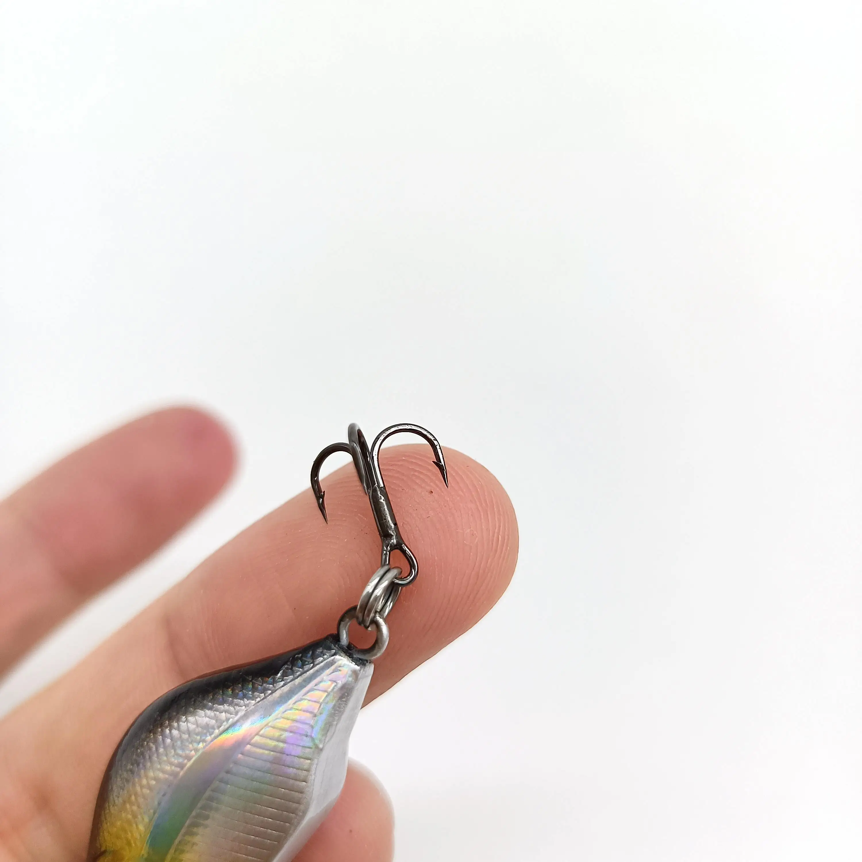 DUODUOYU 1PCS New Mini Sinking Fishing Lures 3.3g/42mm Sinking Artificial Plastic Hard Bait Crankbait Jerkbait Pesca Bass Tackle