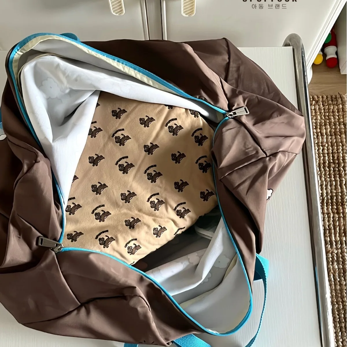 Ins Cute Cartoon Tote Bag, Large Capacity Waterproof Storage Bag, Portable Mommy Bag for Travel, Nursery, Hospital Maternity