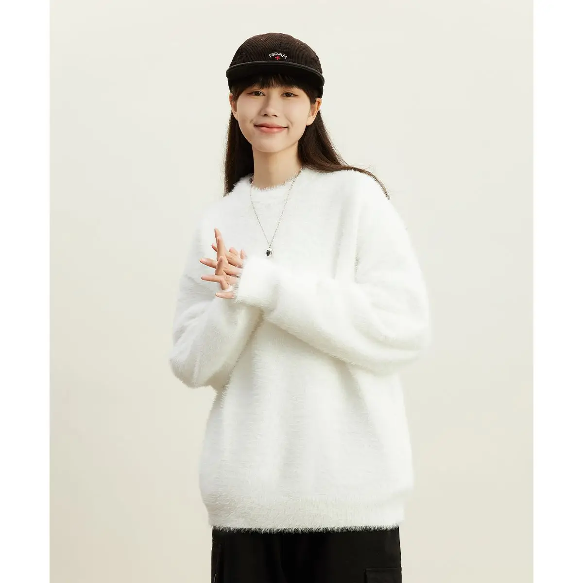 Loose Fit round Ne Faux Fur Knitwear for Men And Women Couples Base Layer Autumn Winter Cleanfit Sweater Polyester Fiber