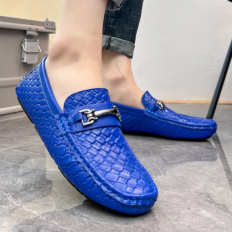 dark blue