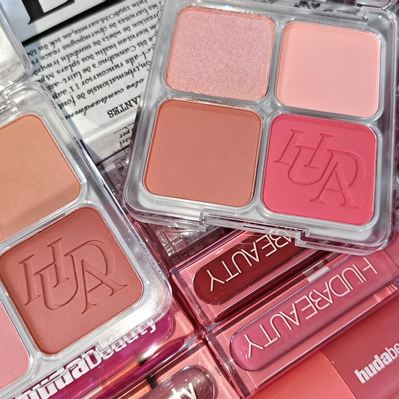 Hot Brand 4 Color Powder Blusher Shiny Non-Sticky Matte Beauty Lip Gloss Lip Oil Plumping Moisturizing Tinted Lipstick Cosmetics