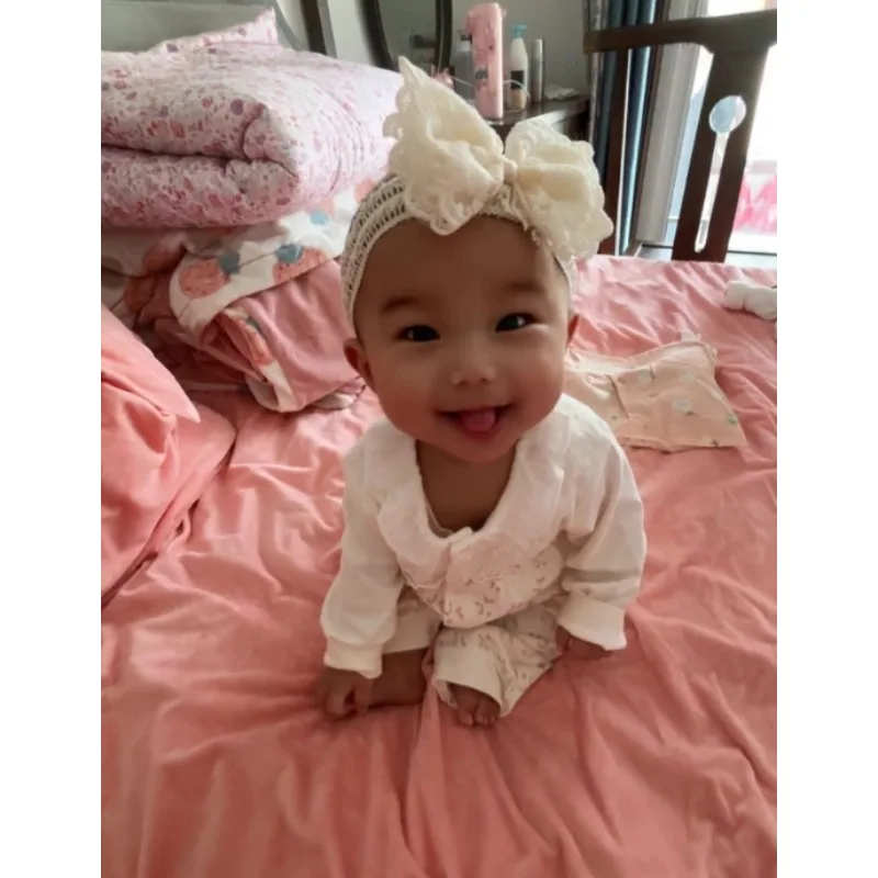 

Baby Lace Headband Soft Breathable Bow Design Comfortable Head Protection Hair Accessory for Newborn Photography Props