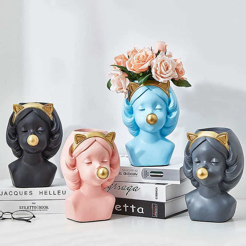 Nordic girl Resin Crafts ornaments abstract sculpture Modern living room home decor figurines accessories