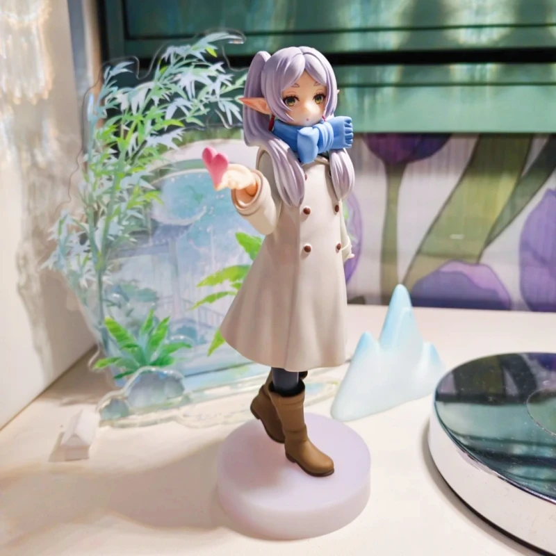 Genuine In Stock Frieren Beyond Journey'S End Animation Peripheral Cute Flying Kiss Figure Model Desktop Decor Fans Birthday Gif
