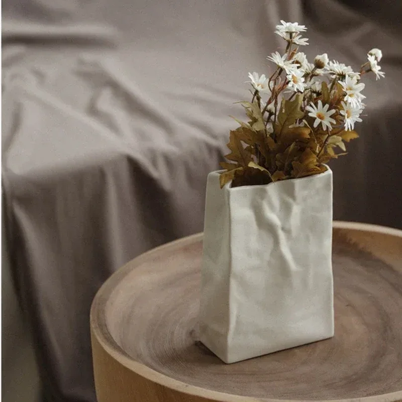 

Folded Paper Bag Vase, Simple Cream Decor, Hydroponic Flower Arrangement, Living and Dining Room Decoration