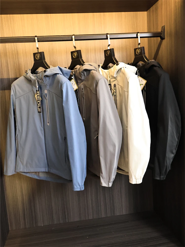 Men's Full-Size  Jacket Windproof Waterproof Outdoor Sports Casual  Jacket Standard Fit Fashion Urban Style