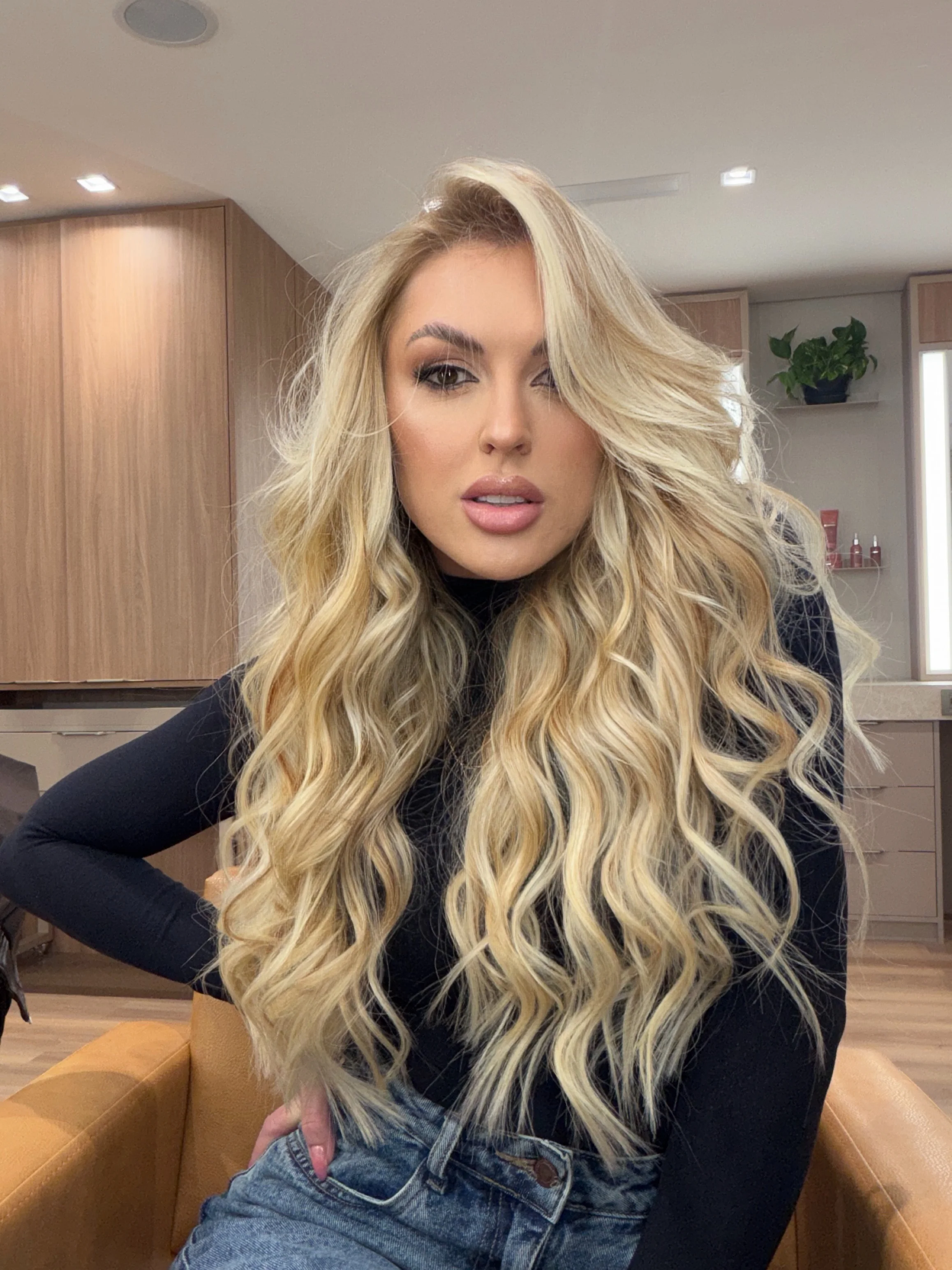 Ash Blonde Synthetic Wig 13x4 HD Invisible Lace Frontal Middle Part Loose Deep Wave Shadow Roots Daily Use