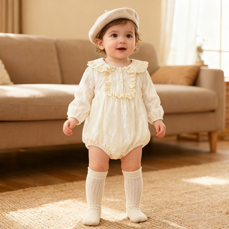 ربيع جديد 2026 0-24 متر طفل رضيع فتاة الدانتيل تقليم رومبير بأكمام طويلة الوليد طفلة بذلة طفلة الملابس القطنية