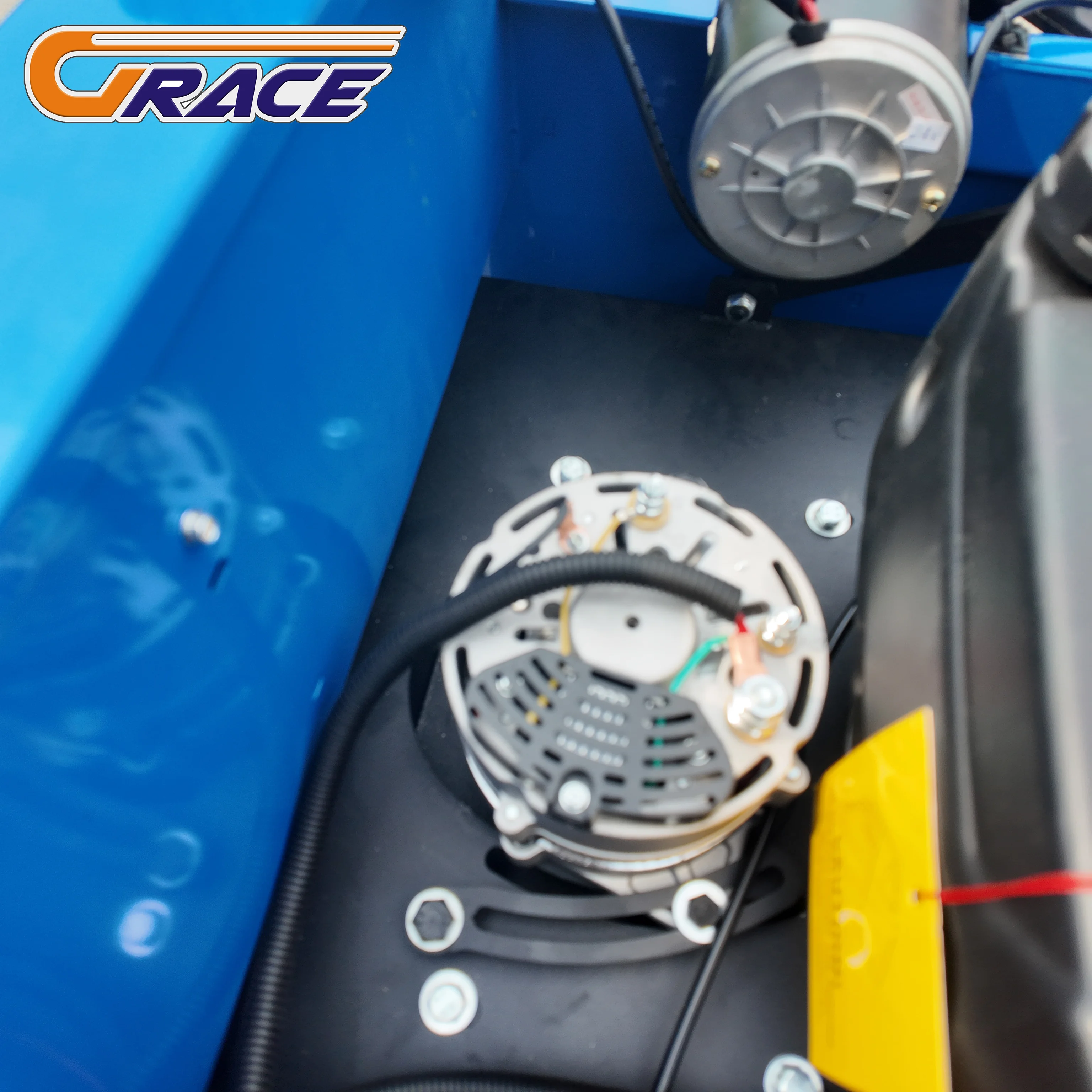 الجملة تصميم جديد الكهربائية التحكم عن بعد جزازة العشب المهنية الصف الزاحف جزازة العشب استخدام حديقة المنزل