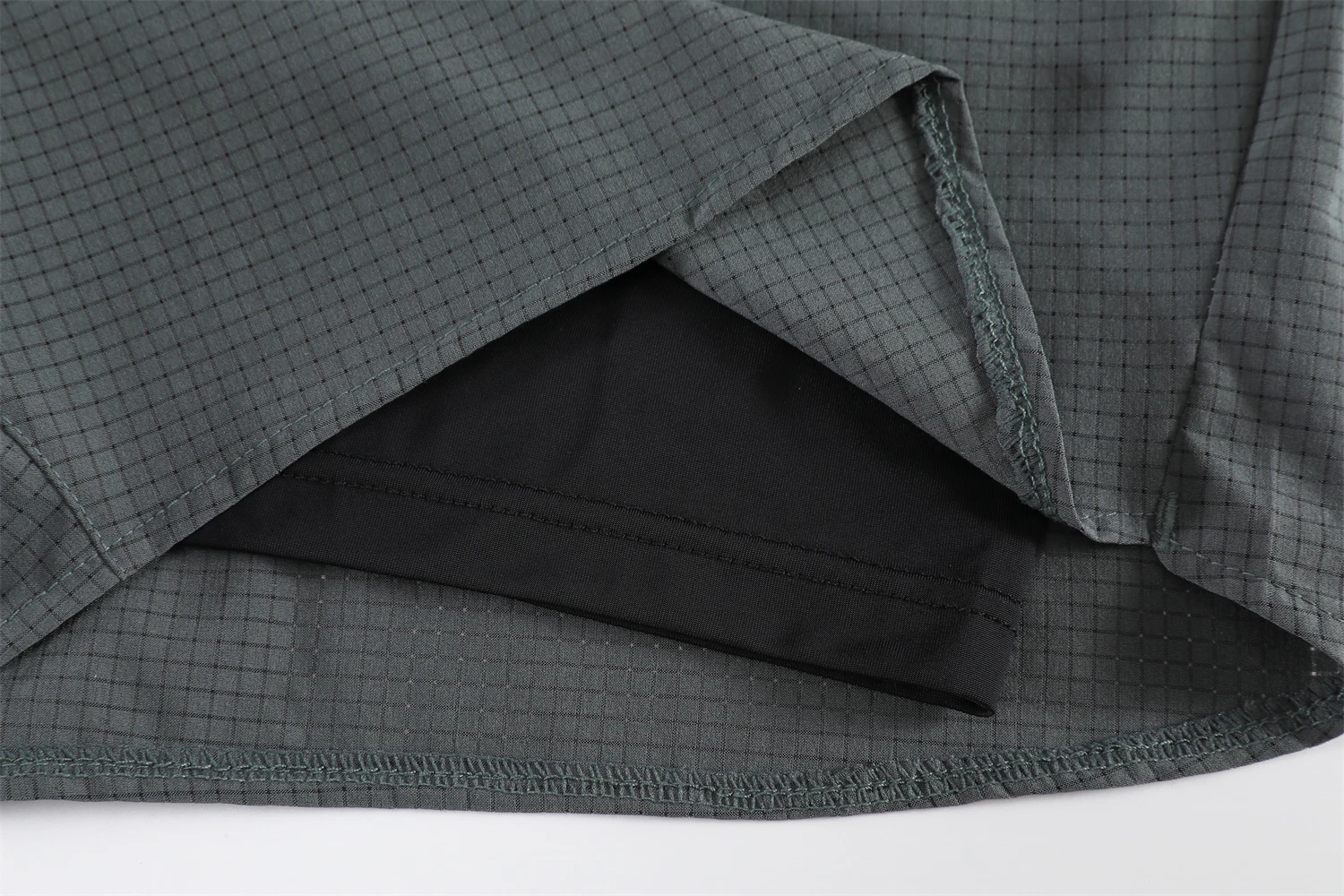 Herren 2-in-1 Marathon-Laufshorts mit Taschen für Outdoor-Sport, Training, Fitness und Wandern, Atmungsaktiv und Schnelltrocknend – Detail 15