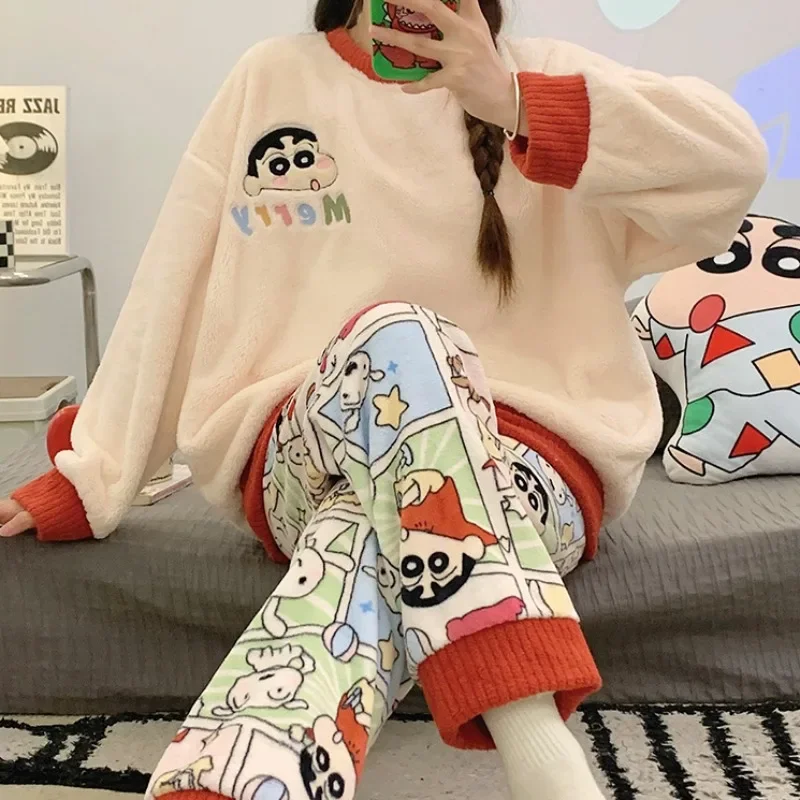 Crayon Shin-chan Pajama Set Women Winter Flannel Round Neck Long Sleeve Cartoon Warmth Pants Sleepwear Casual Comfort Loungewear