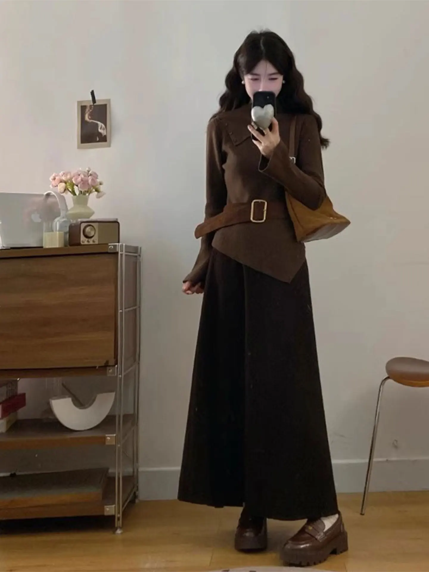 

Уникальный красивый вязаный комплект из двух предметов больших размеров: юбка А-силуэта с высокой талией и топ для женщин на осень-зиму, модный повседневный стиль