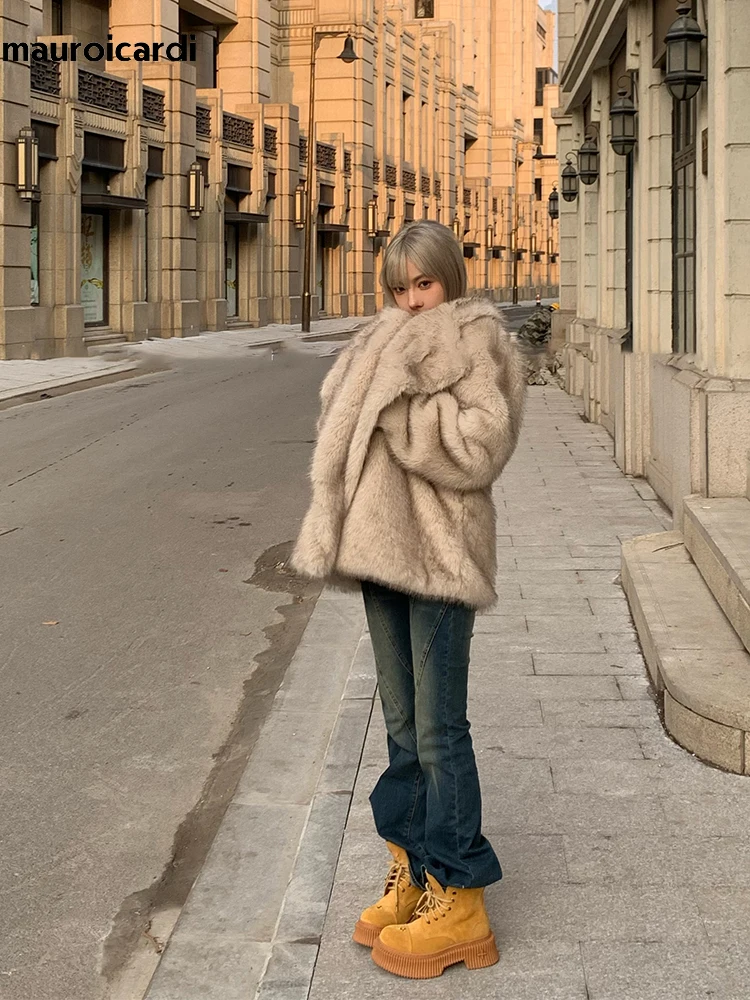 Mauroicardi Winter Thick Warm Hairy Shaggy Soft Faux Fox Fur Coat Women Loose Casual Korean Fashion Fluffy Jacket Cardigan 2024