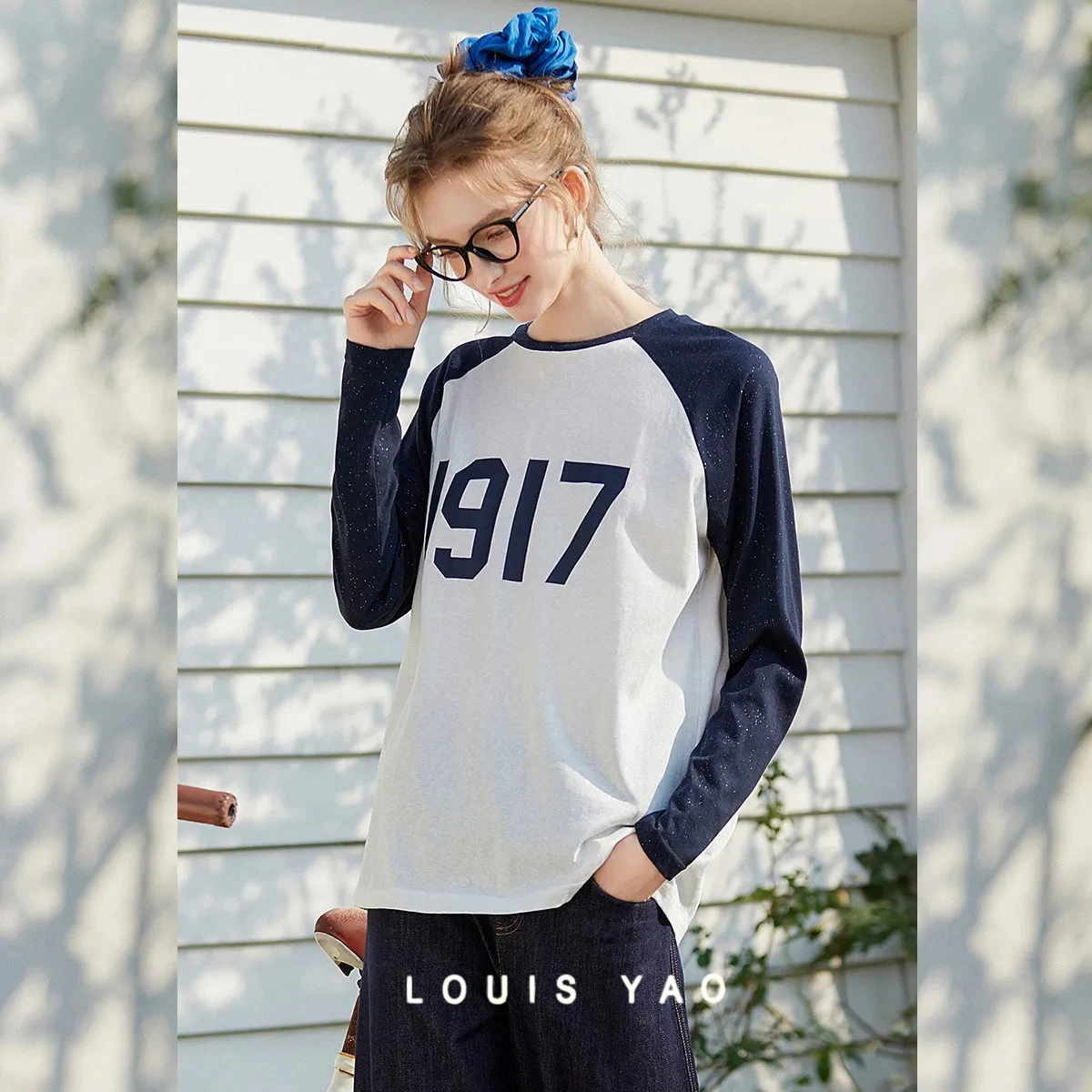 

LOUIS YAO, новые футболки с длинными рукавами контрастного цвета и принтом, осень 2023, новая женская футболка с круглым вырезом и буквенным узором, шикарные топы
