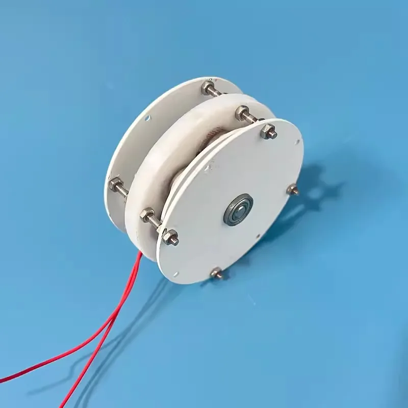 Micro-disc Coreless Vibration Hand Permanent Magnet Generator with Low Speed and Low Resistance Maglev Reciprocation