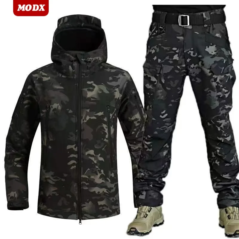 Winter Fleece Thicken Men Camo Suit Tactical Soft Shell Windbreak Waterproof Warm Set Multi Pocket Training Suit 2-piece Set