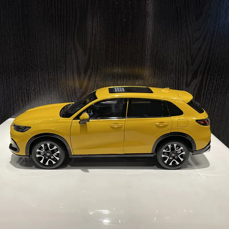 1/18 baru Honda ZR-V ZRV SUV Diecast Model logam simulasi mobil mainan anak laki-laki hadiah ornamen hobi koleksi