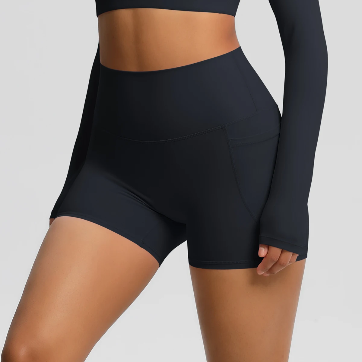 Einfarbige Yogahose mit Taschen, schnell trocknend, hohe Taille, für Fitnessstudio, Push-Up-Yoga-Shorts für Damen, atmungsaktiv, Workout, Fitness, kurz – Detail 13