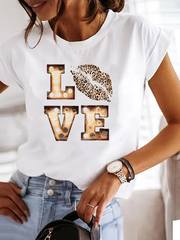 Love Style Trend Cute 90s Short Sleeve Print T Shirt Clothing Tee Women Graphic T-shirt Summer Clothes Fashion Female Top