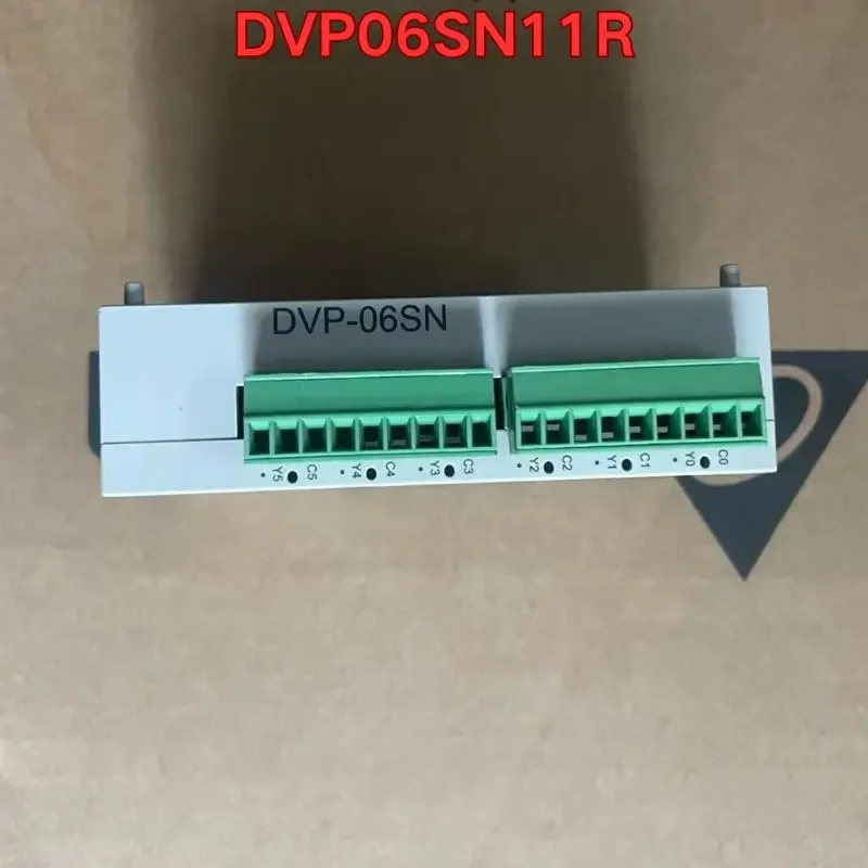 Second-hand PLC module DVP06SN11R function test is normal