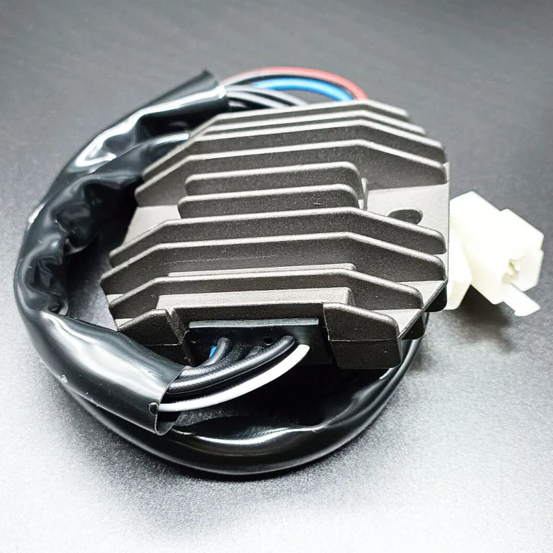 

Регулятор напряжения-выпрямитель для Kawasaki NINJA ZX-6R ZX636 2005-2006 Kawasaki NINJA ZX-6RR ZX600N 2005-2006