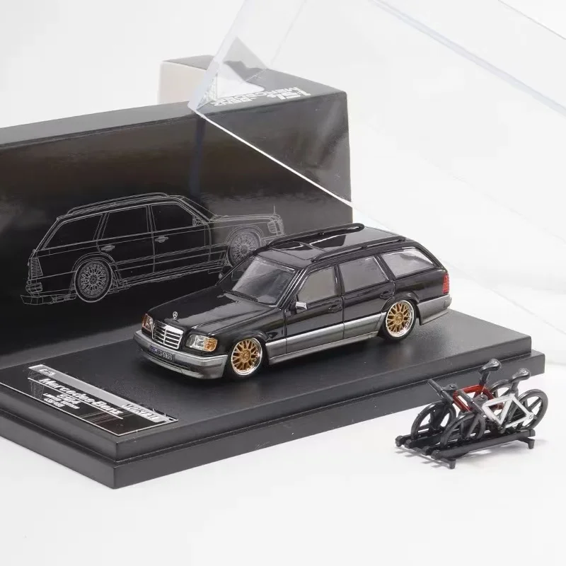 Diecast 1/64 Size Mercedes Benz S124 Model Car Benz Bicycle Alloy Car Model Collection Display Hobby Original Box