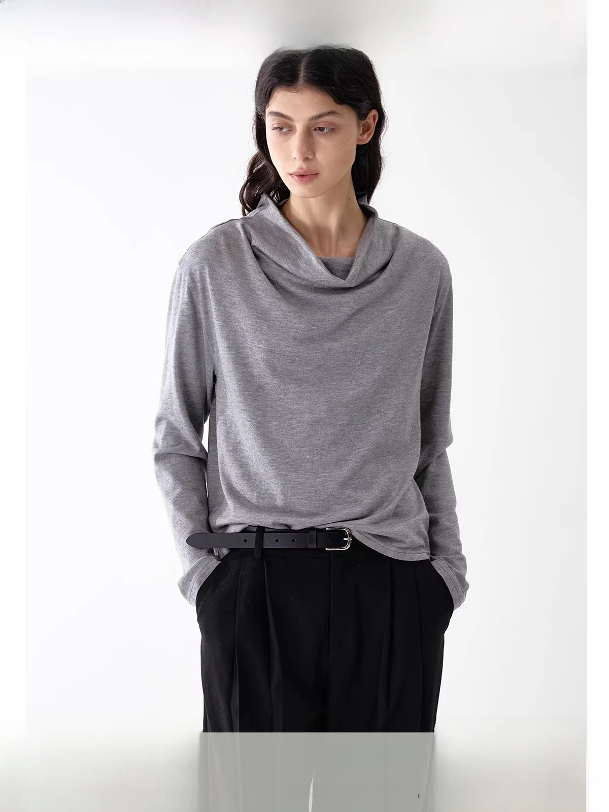 

Planites Vol0 Acetate Camere Blend Knitted Bot irt Drapey V-Ne Loose Fit Long Sve Woolen Knitwear for Women