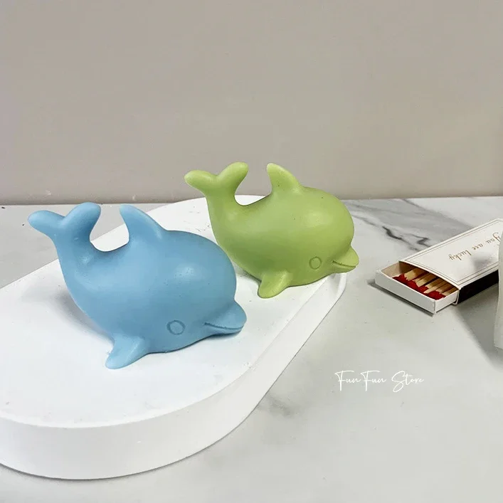 3D Cute Little Dolphin Scented Candle Silicone Mold Cute Cartoon Animal Dolphin Mousse Cake Ice Cream Plaster Drop Glue Mold