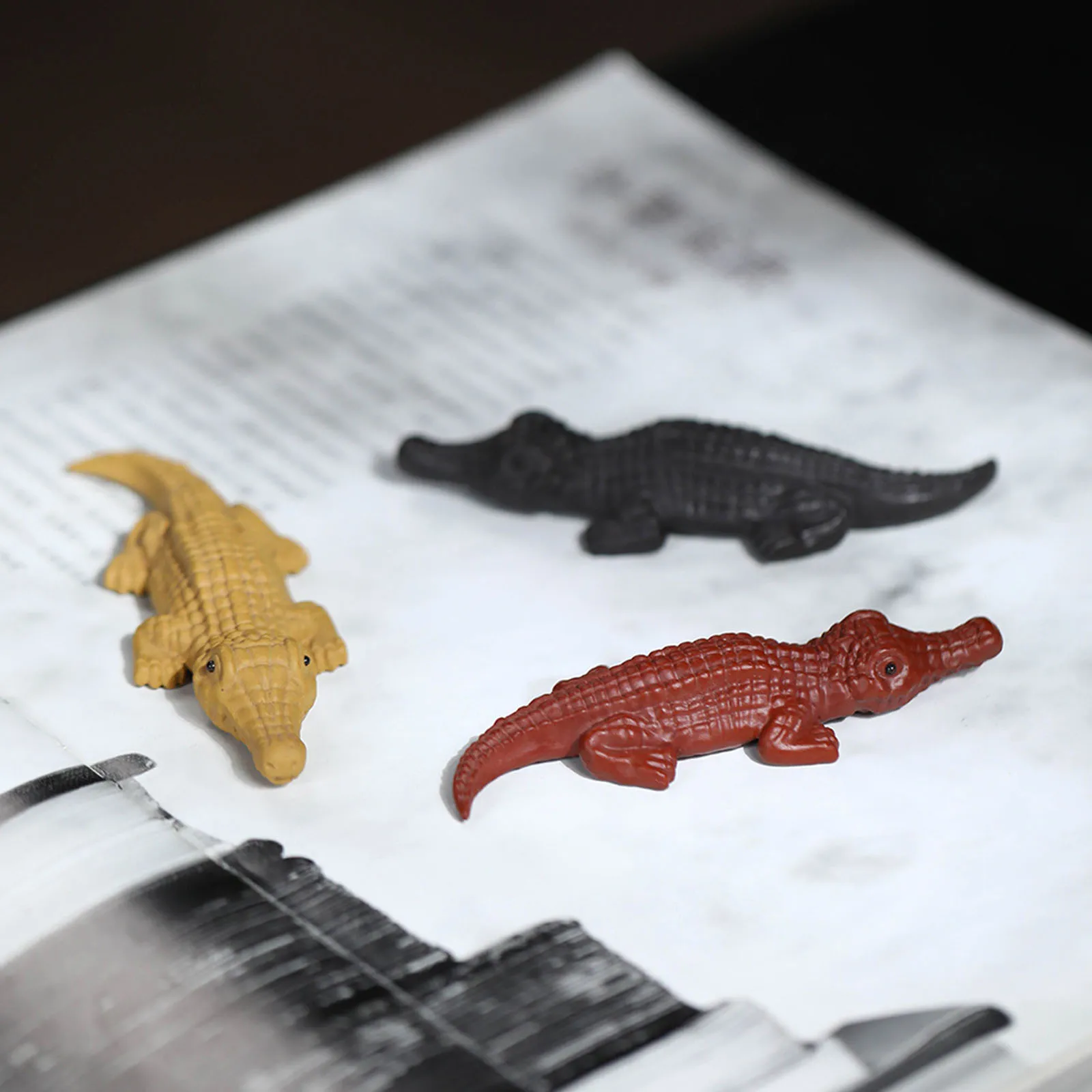 Mini Purple Clay Tea Pet Ornaments Animal Statue Tea Tray Miniature Figurine Tea Play Toy Desktop Decoration for Office Home