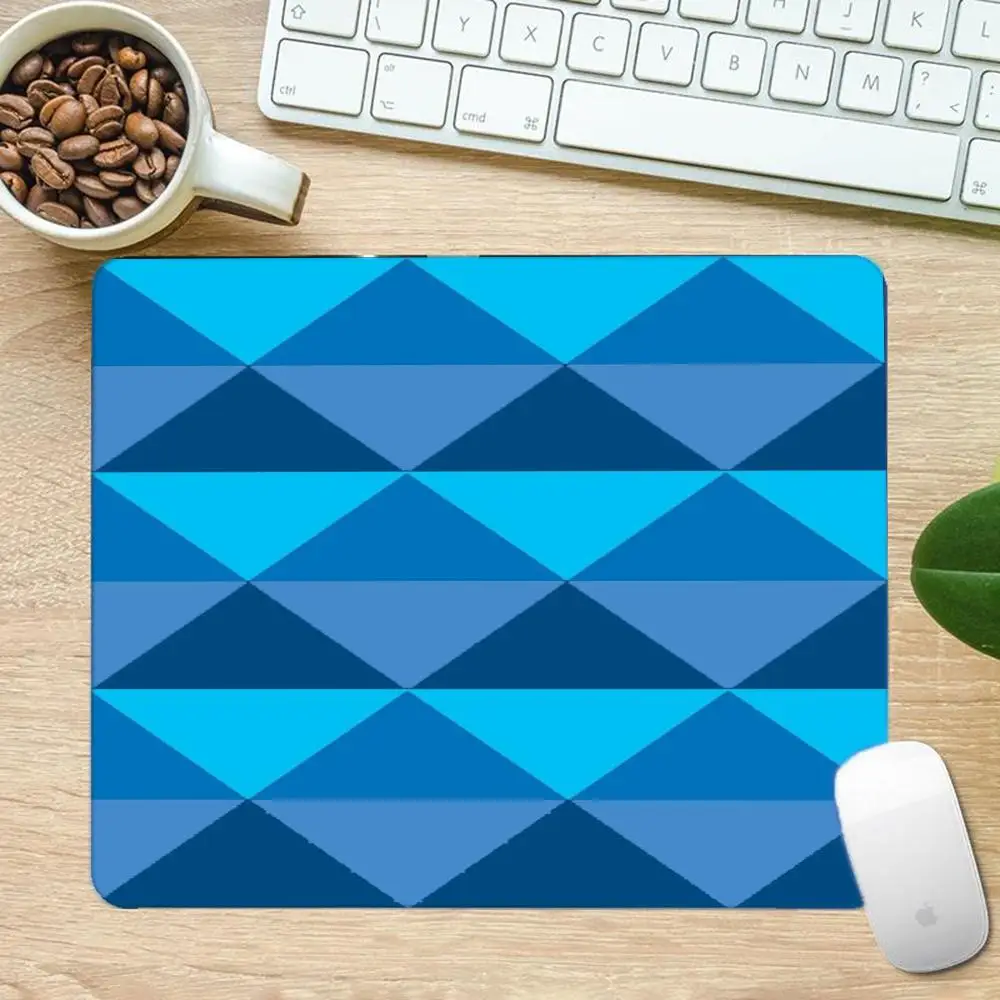 

Gaming Mouse Pad, Stitched Edge Non‑Slip Large Desk Mat
