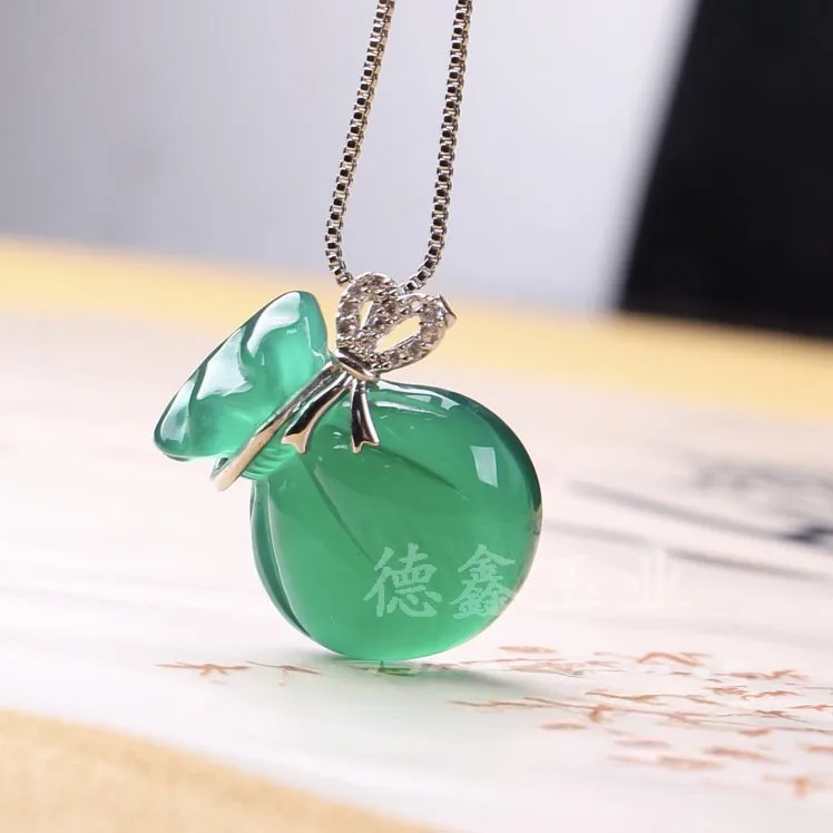 Natural chalcedony inlaid purse brazil green agate purse pendant