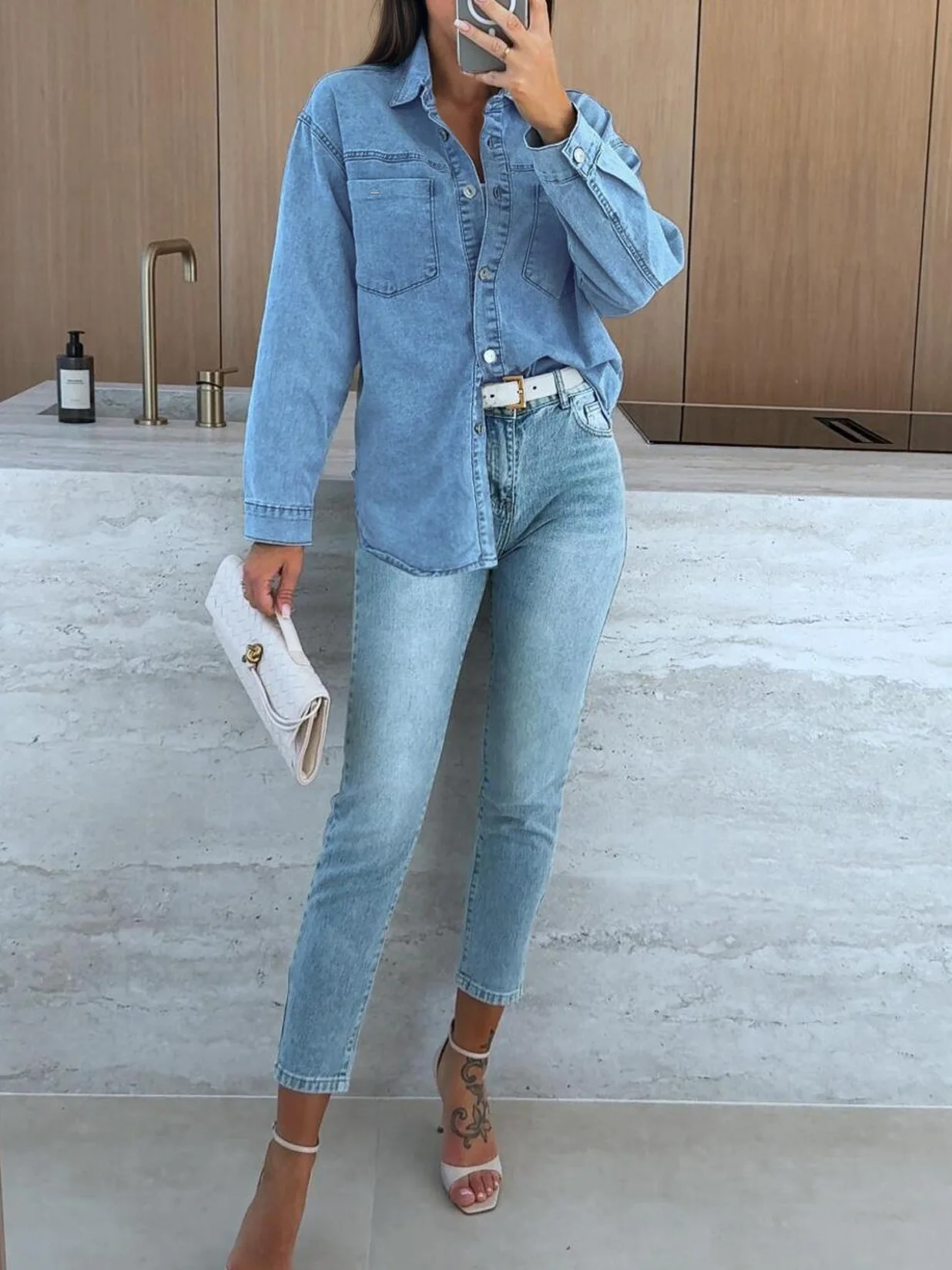 デニムシャツトップス レディース ヴィンテージ ウォッシュドブラウス シングルブレスト Y2K ターンダウンカラー ブラウス オーバーシャツ ストリートウェア 2025 秋