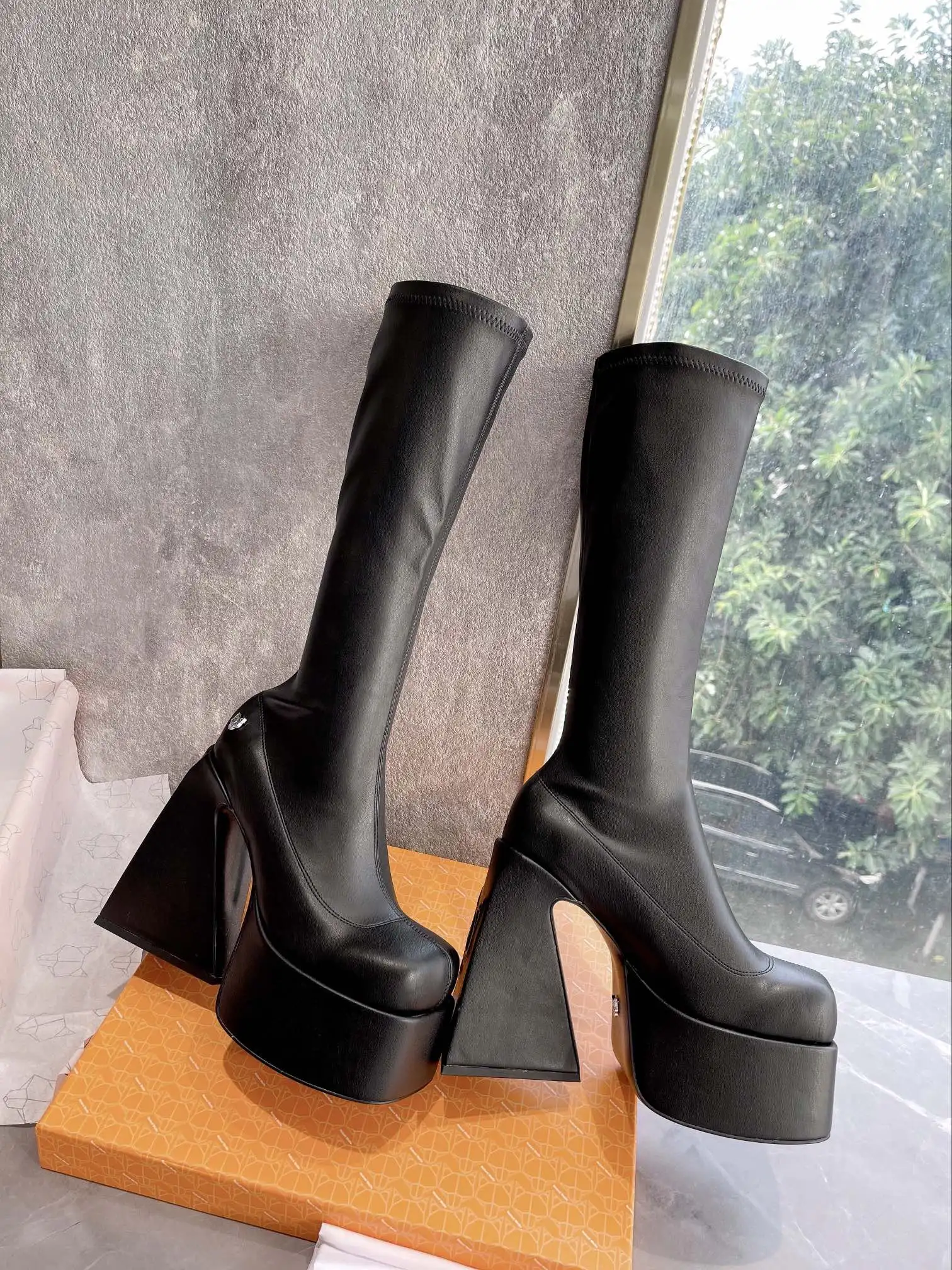 

Women's Shoes Naked Fashion Wolfe Spice Stretch Boots Platform Knee High Boots Black