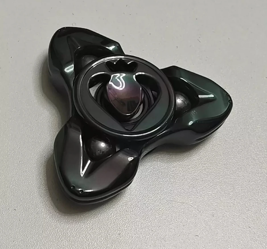 Juguetes de descompresión del giroscopio del dedo del hilandero EDC Apophis zirc usados