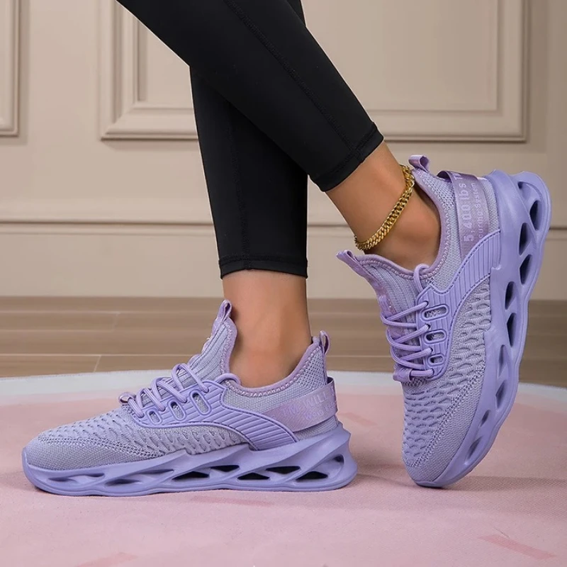 Summer Women's Shoes Men Women Running Sports Shoe Lightweight Breathable Comfortable Flat Soft Tennis Shoe Man Sneakers