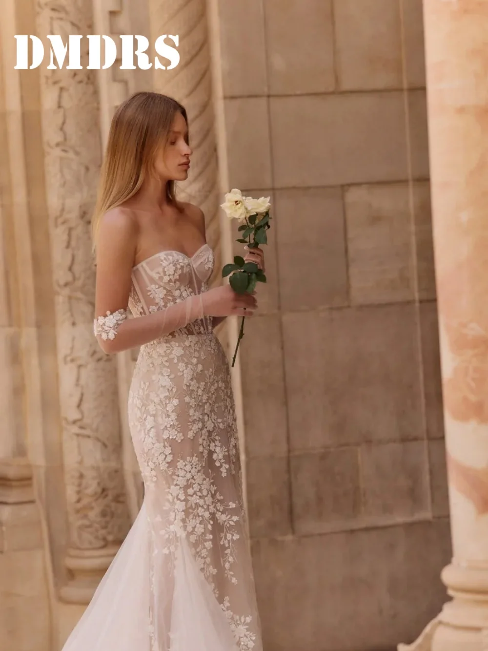 로맨틱 인어 웨딩 드레스 럭셔리 Strapless 신부 가운 우아한 레이스 Appliqued 바닥 길이 웨딩 드레스 Vestidos De No