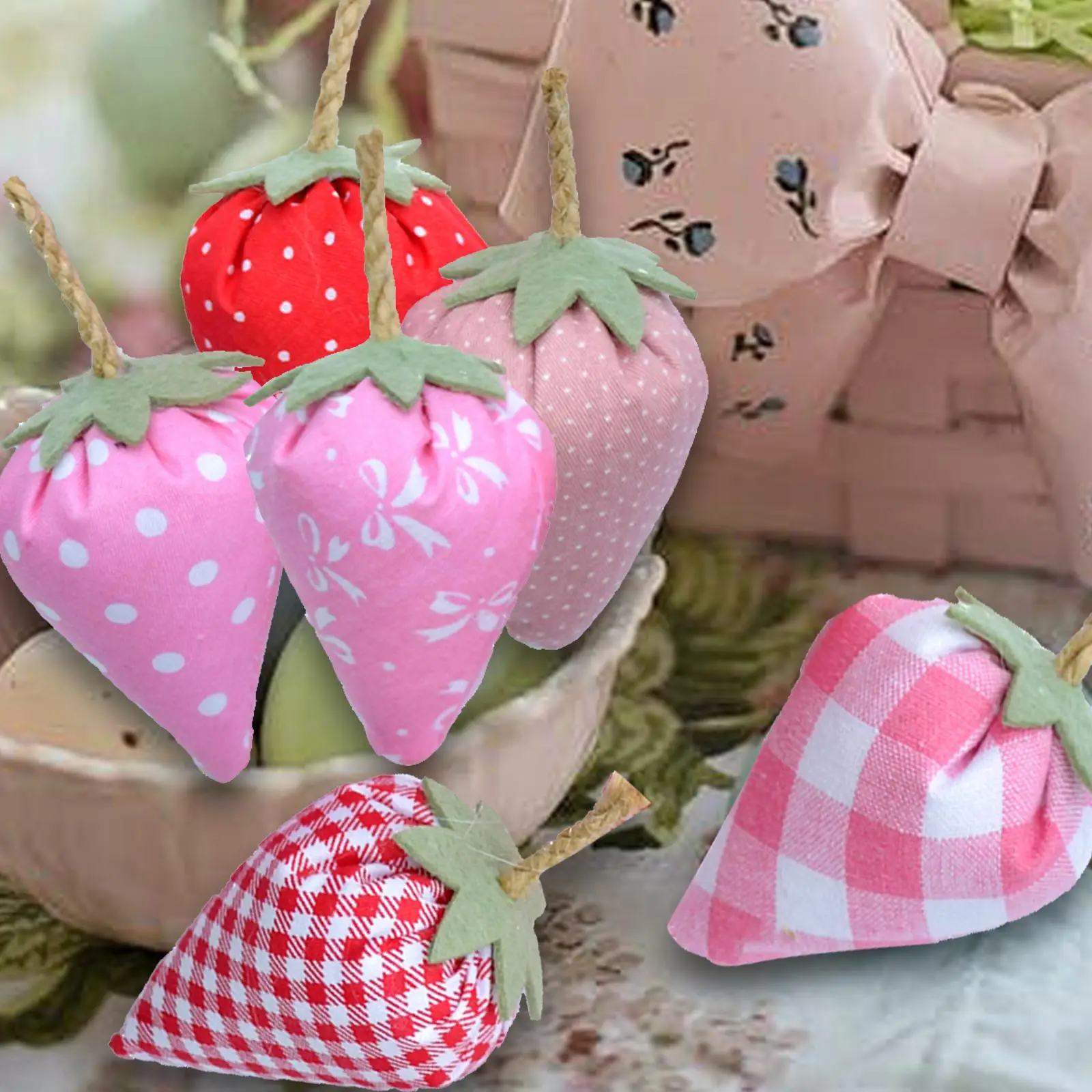 6Pcs Cloth Fruit Ornaments Lifelike Vivid Strawberries Figurines Tray Decor