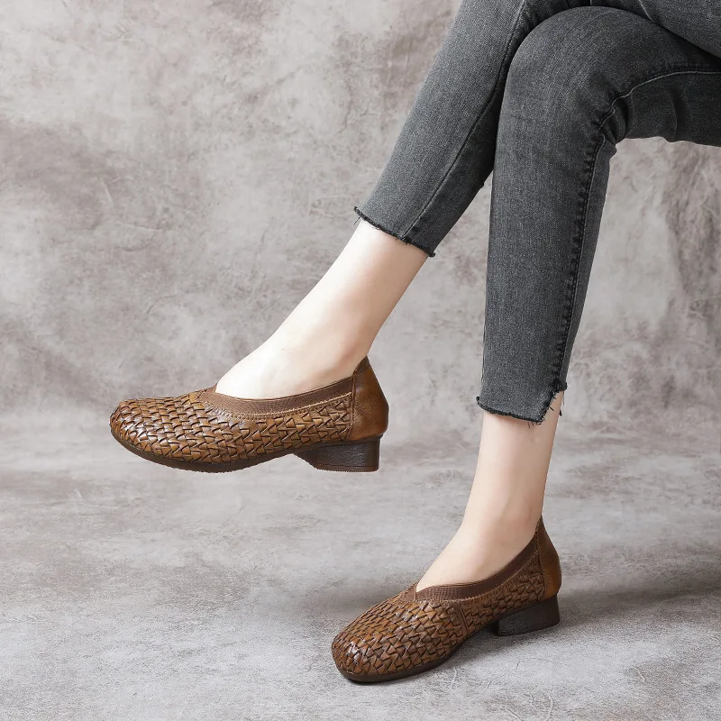 New thick heel soft sole women's cowhide shallow mouth cover and women's foot leather shoes