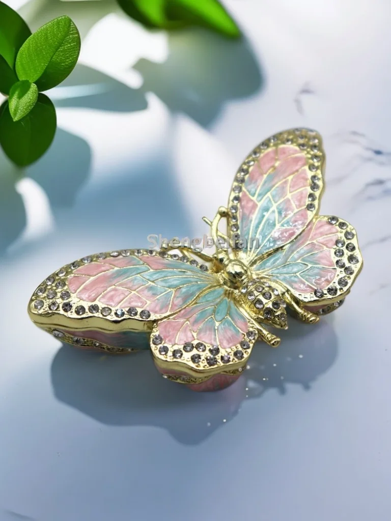 Trinket Box DecorationsStorage Box pink Butterfly  Trinket Box Candy Container birthday gift Souvenir Gift Case Home Table Decor