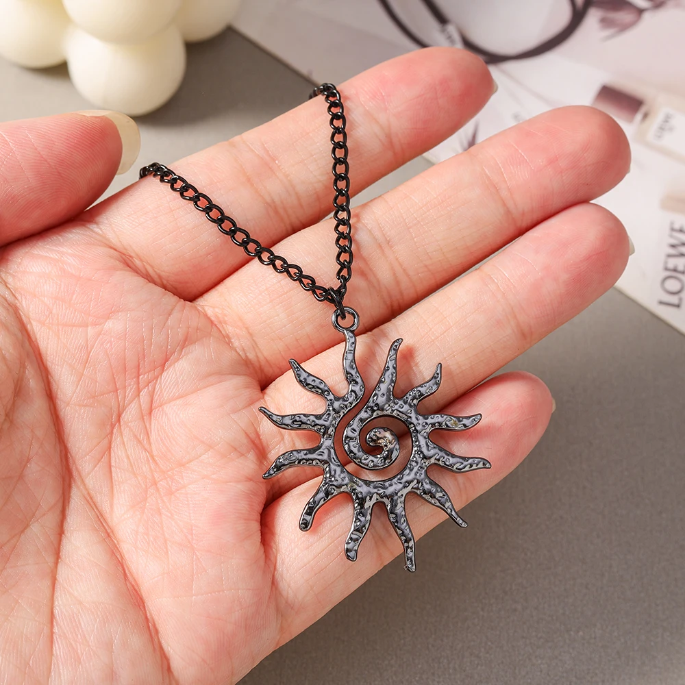Aihua Hip-Hop Halskette mit Sonne-Mond-Stern-Anhänger in Gunmetal-Schwarz für Damen und Herren, Punk-Stil mit schwarzem Seilband, Y2K-Party-Schmuckgeschenke – Detail 14