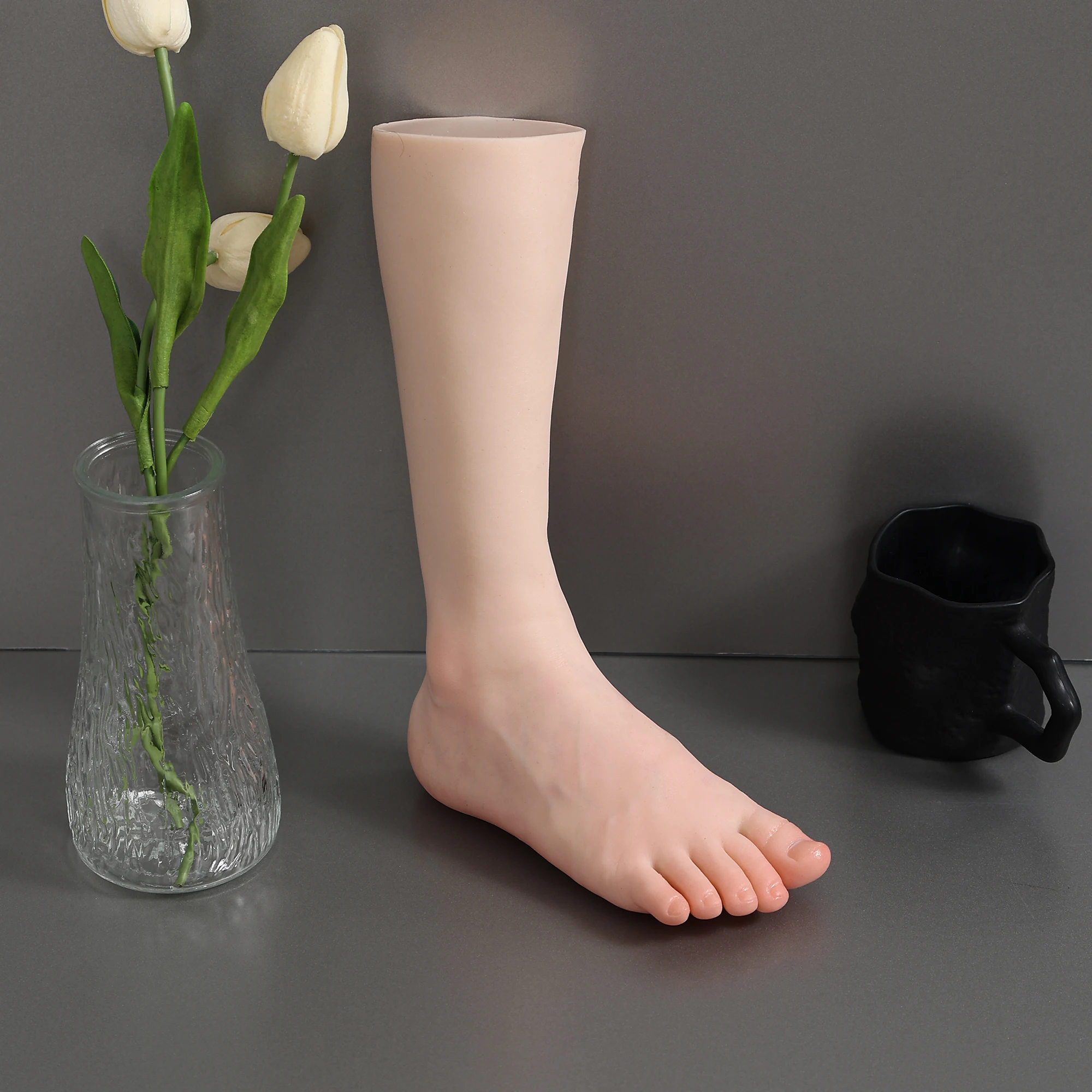 

32-Size Calf Silicone Foot Model Shoe And Sock Display Stand Prop Video Online Store Photo Medical Teaching Acupuncture Model