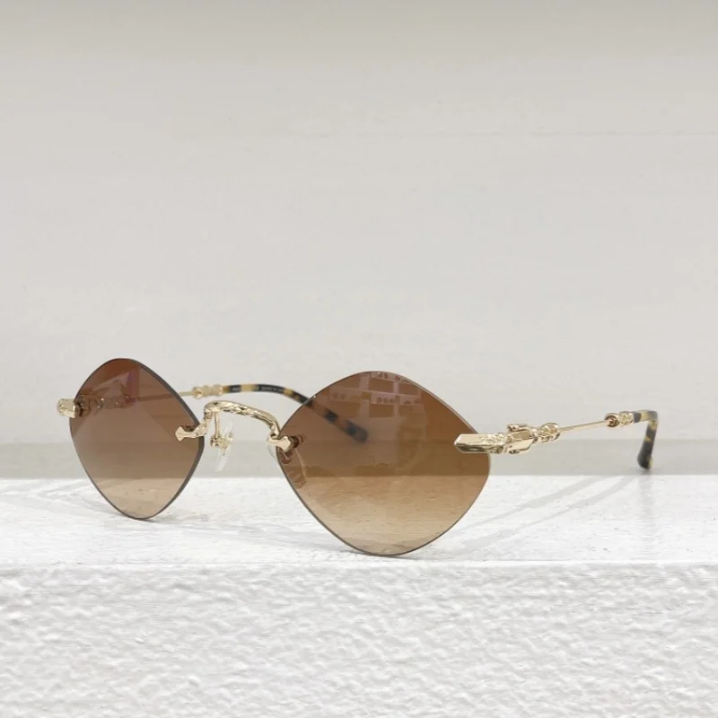 

2025 New Frameless Women's Alloy Sunglasses Retro Designer Luxury Brand Model Travel Party UV400 Men's Fashion Sunglasses