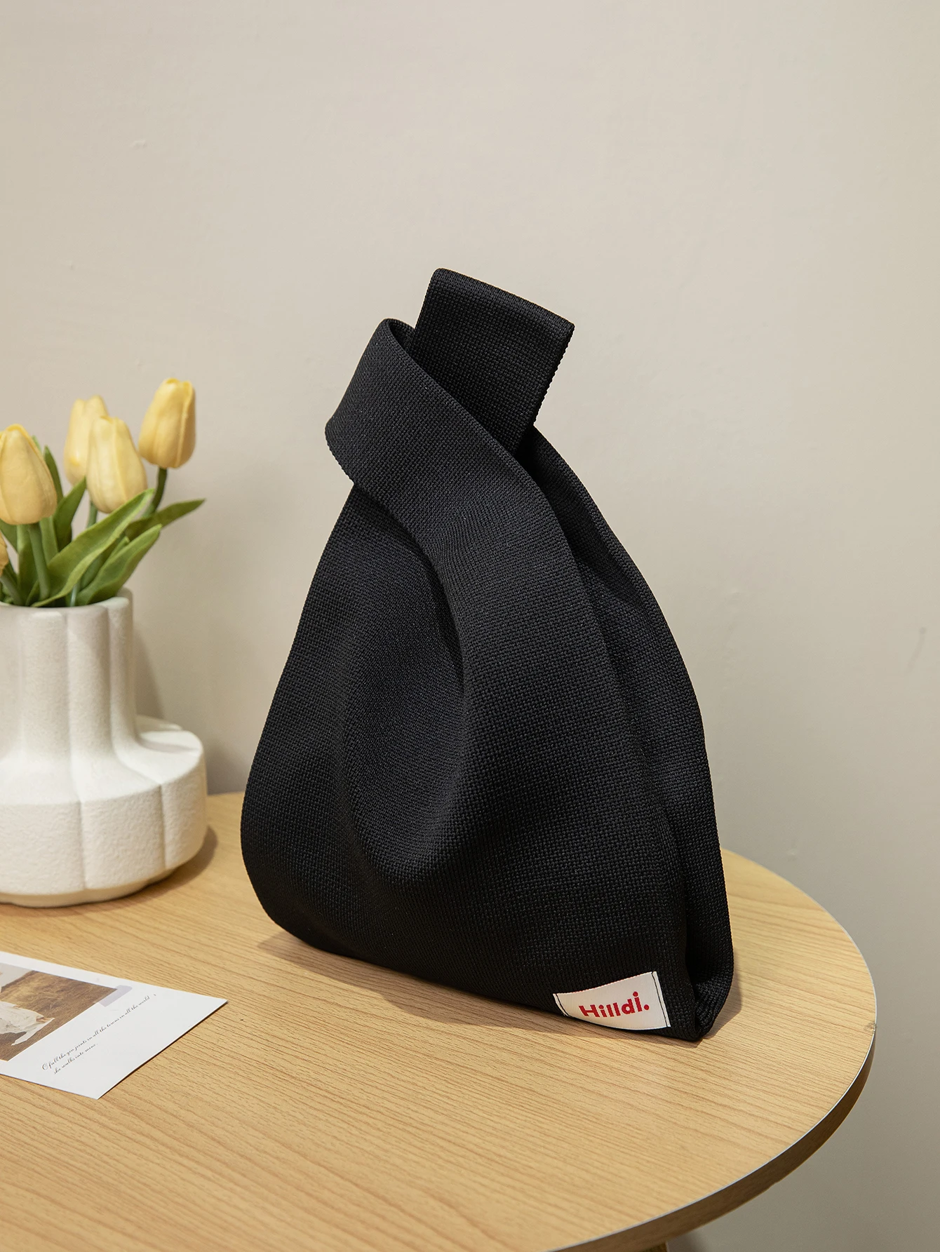 1 Piece of Minimalist Solid Color Wristlet Bag, Simple and Compact Handbag, Open and Breathable, Does Not Close, Large Capacity for Carrying Mobile Phones, Keys, Etc., Soft and Foldable Crochet Knit Fabric