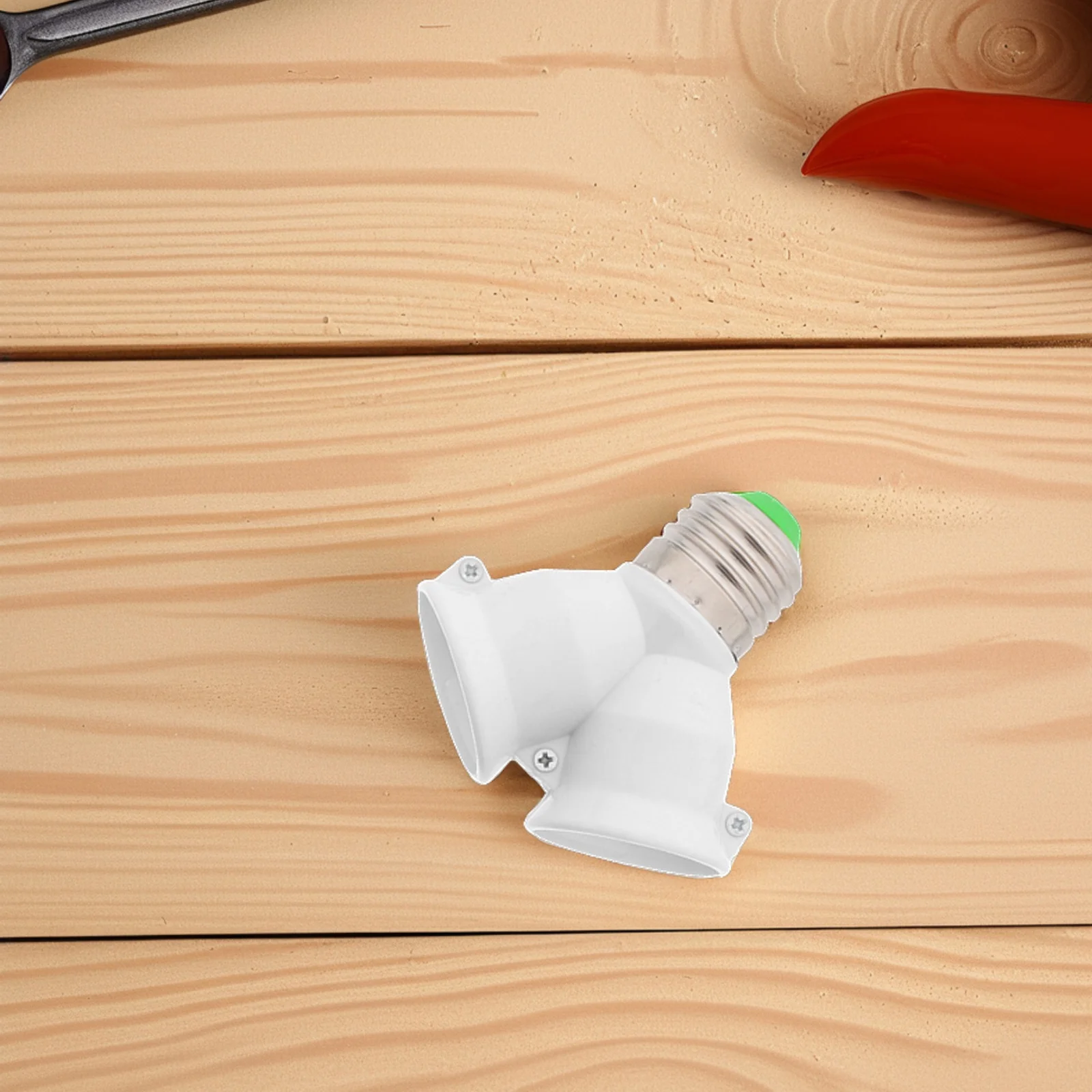 

4pcs Lamp Head Extension Converter LED Light Bulb Socket Adapter Splitter Holders E27 Design Practical Plastic