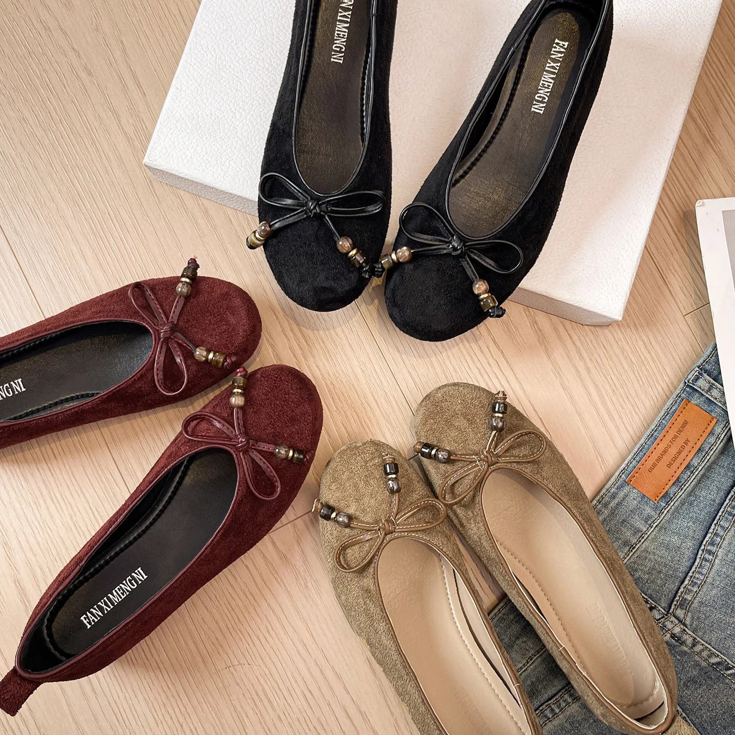 

Women Beaded Bow Decoration Loafers Soft Soled Shallow Mouth Mary Jane Shoes Outdoor Ballet Flat Shoes Fashionable Comfortable