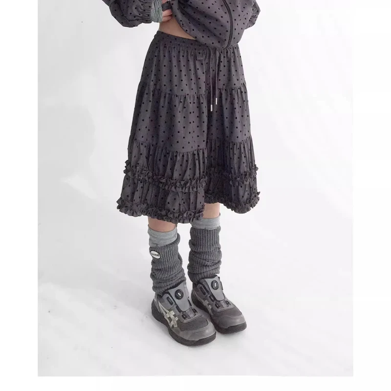 2025 Herbst Winter Neuer Schwarzer Gepunkteter Rüschenrock für Damen Originelles Design Süßer Cooler Y2k Vielseitiger A-Linien-Spitzenrock für Damen