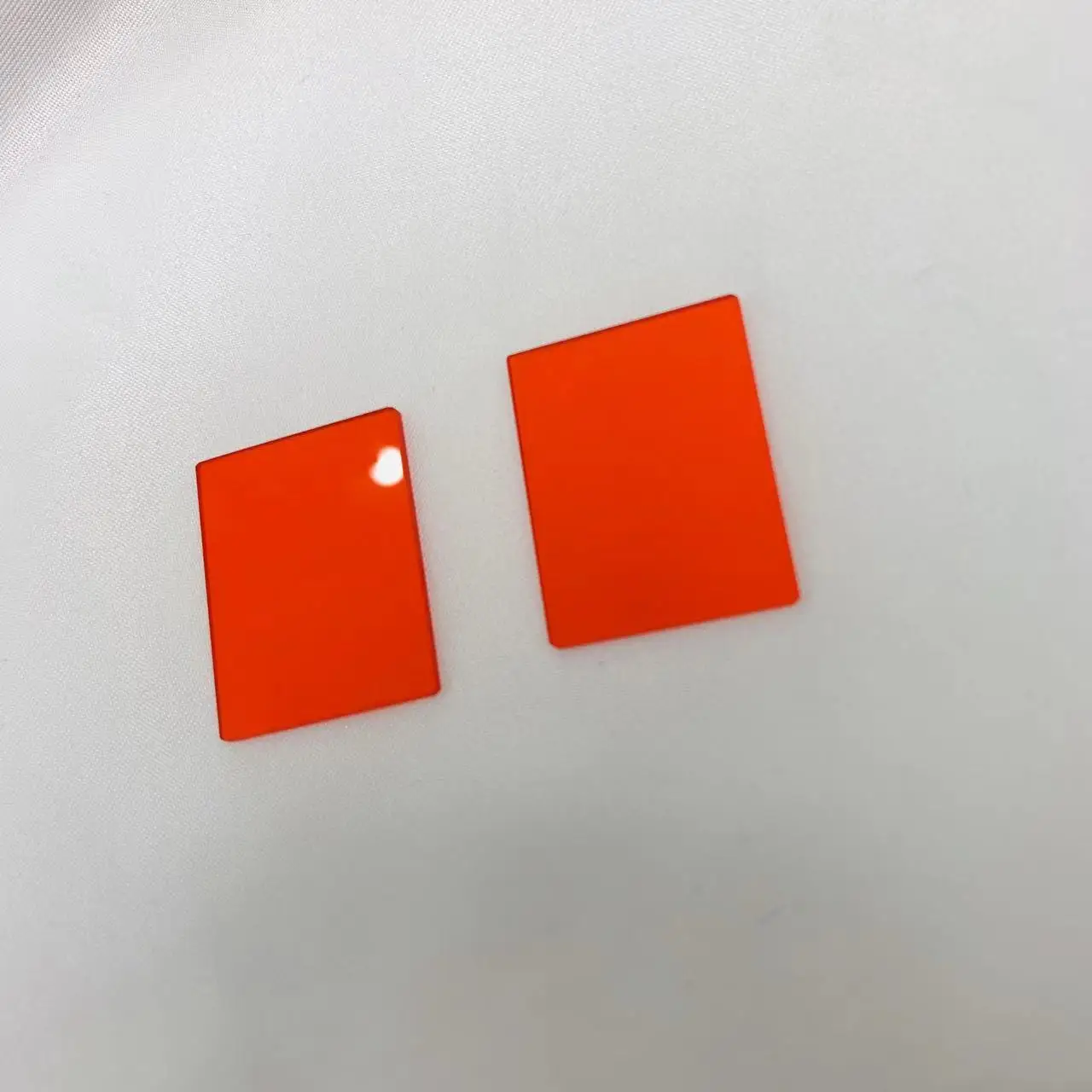 2Pcs Total Size 50x40x1.5mm 590nm IR Pass Filter Glass CB590