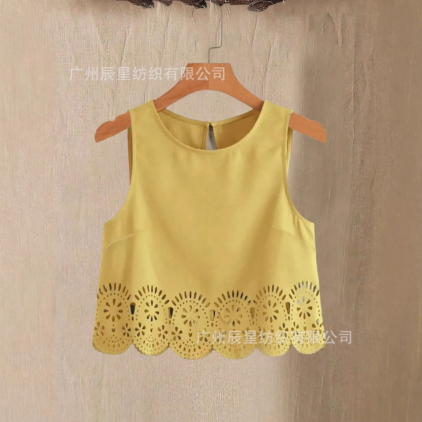 Sleeveless Openwork Top Cropped Fresh Sweet with Hollow Out Summer Casual High Stretch Tank Top Straight Unpadded Women Tanks