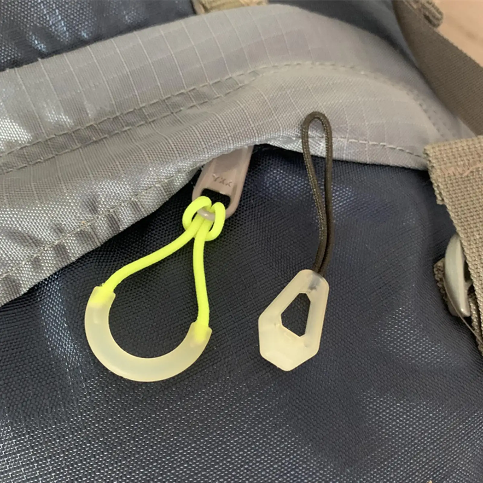 Luminous zipper tag pulls Head Zip Pulls for Traveling Cases Handbag Rucksack